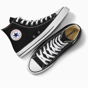 NEW Converse Chuck Taylor Hightops